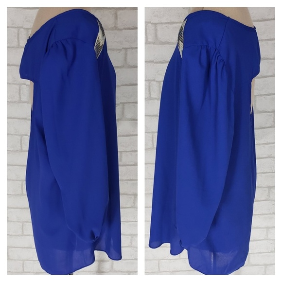 💥Must Bundle💥 Bella D Blue 3/4 Sleeve Cutout Blouse Large - Picture 2 of 6
